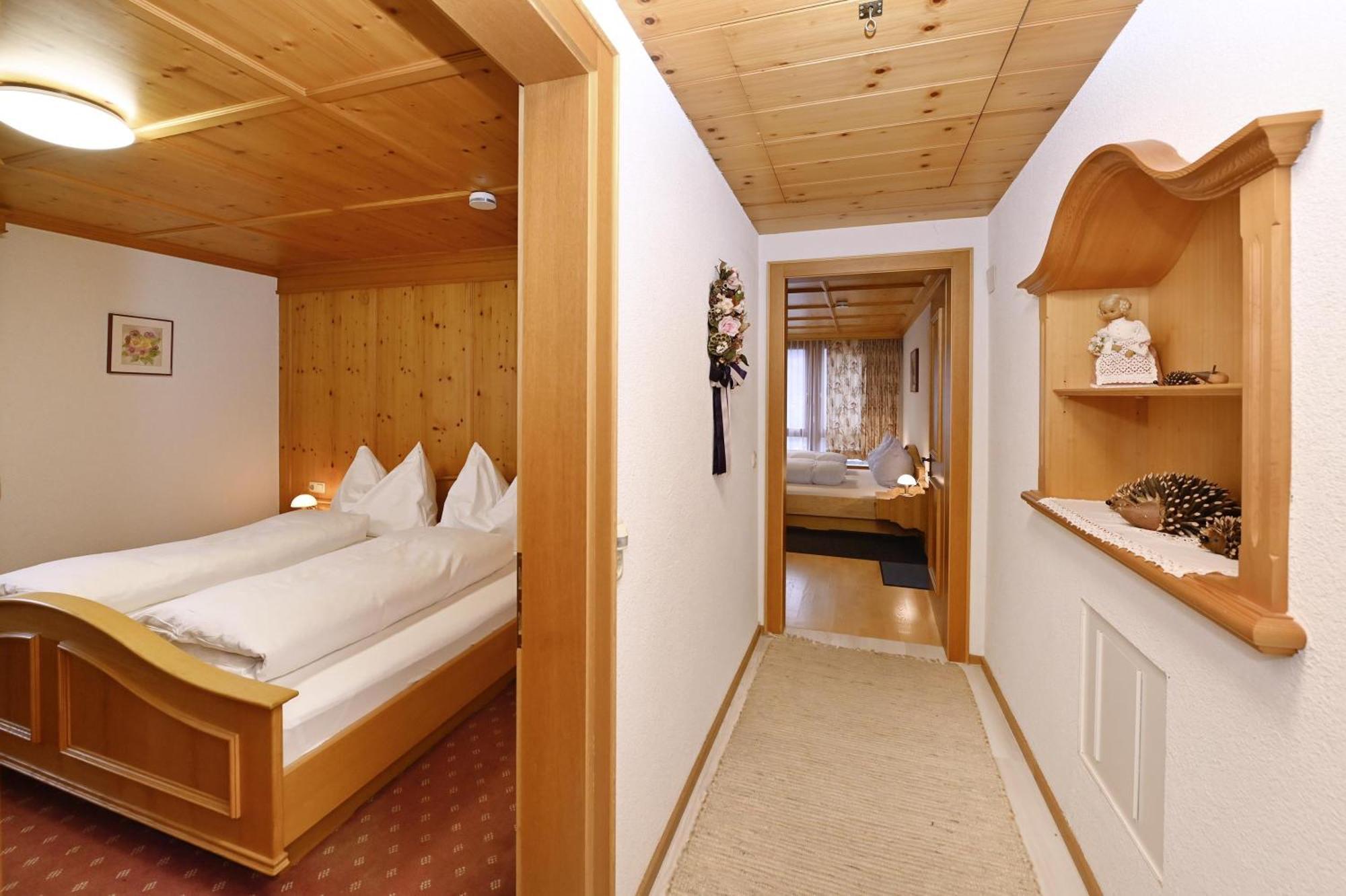 Gaestehaus Rundblick Шрунс Экстерьер фото